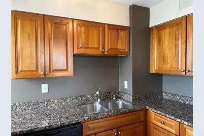 2479 Peachtree Road NE #1714, Atlanta, GA 30305 - Photo 19