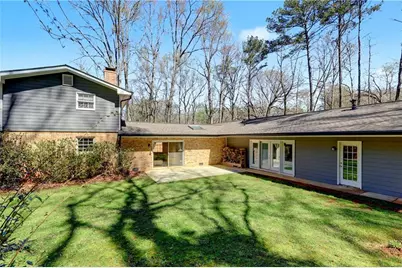 5213 Oxbow Road, Stone Mountain, GA 30087 - Photo 3