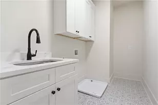 318 Vinings Walk NW, Gainesville, GA 30501 - Photo 37