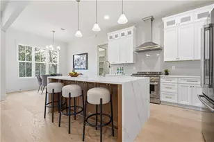 318 Vinings Walk NW, Gainesville, GA 30501 - Photo 7