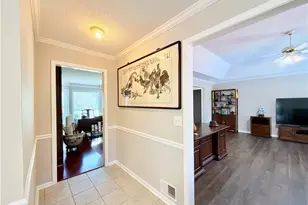 1975 Wynfield Point Dr, Buford, GA 30519 - Photo 13