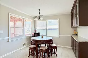 1975 Wynfield Point Dr, Buford, GA 30519 - Photo 9