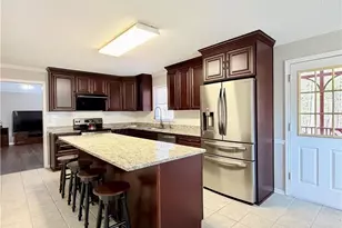 1975 Wynfield Point Dr, Buford, GA 30519 - Photo 7