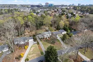 6615 Williamson Dr, Atlanta, GA 30328 - Photo 49