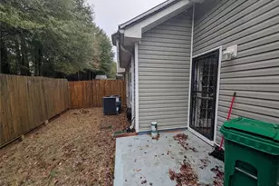 2623 Wellington Walk Pl, Lithonia, GA 30058 - Photo 13