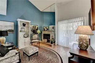 709 River Run Dr, Sandy Springs, GA 30350 - Photo 5