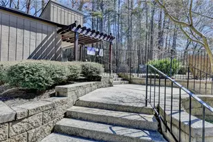 709 River Run Dr, Sandy Springs, GA 30350 - Photo 27