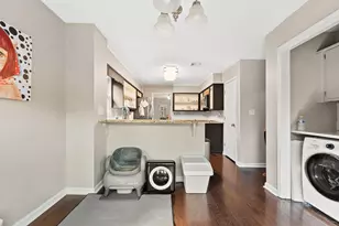 6405 Windsor Trace Dr, Peachtree Corners, GA 30092 - Photo 9