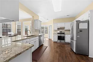 4409 Chatham View Dr, Buford, GA 30518 - Photo 15