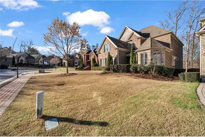 7855 Royal Melbourne Way, Duluth, GA 30097 - Photo 3