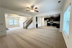 467 Pine Ln, Lawrenceville, GA 30043 - Photo 9