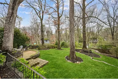 1892 Greystone Road NW, Atlanta, GA 30318 - Photo 41