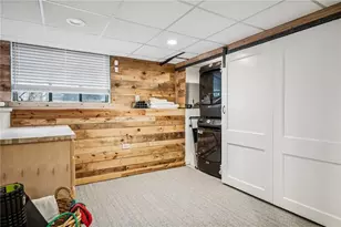 1892 Greystone Rd NW, Atlanta, GA 30318 - Photo 31