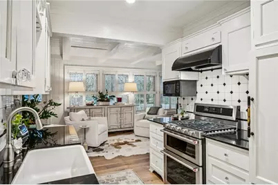 1892 Greystone Road NW, Atlanta, GA 30318 - Photo 13