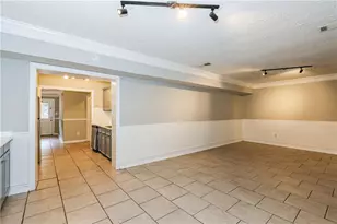 5355 Sharon St, Forest Park, GA 30297 - Photo 7