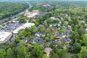 53 Paces W Dr NW, Atlanta, GA 30327 - Photo 37