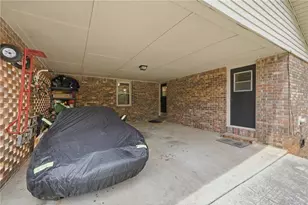 201 Dillard Dr NE, Kennesaw, GA 30144 - Photo 57