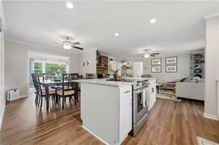 201 Dillard Dr NE, Kennesaw, GA 30144 - Photo 43