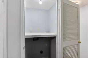 53 Monet Ct NW, Atlanta, GA 30327 - Photo 15