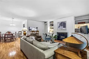 1003 Summit N Dr NE, Atlanta, GA 30324 - Photo 7