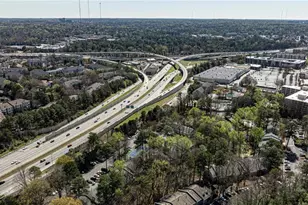 1003 Summit N Dr NE, Atlanta, GA 30324 - Photo 29