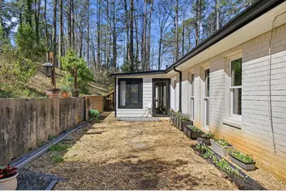 648 Dogwood Drive, Lawrenceville, GA 30046 - Photo 47