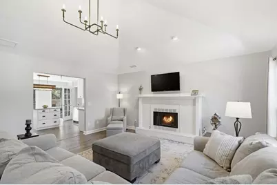 648 Dogwood Drive, Lawrenceville, GA 30046 - Photo 7