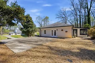 648 Dogwood Dr, Lawrenceville, GA 30046 - Photo 49