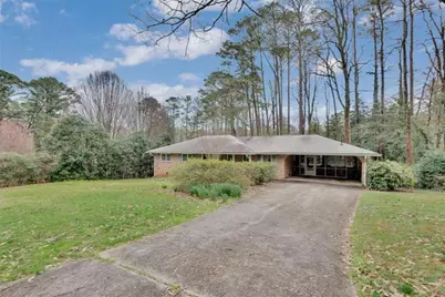 2511 Varner Drive, Atlanta, GA 30345 - Photo 3