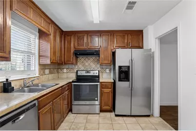 706 Twin Brooks Court, Marietta, GA 30067 - Photo 5