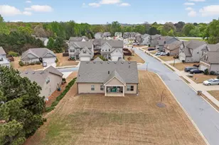 1594 Davey Cir, Hoschton, GA 30548 - Photo 35