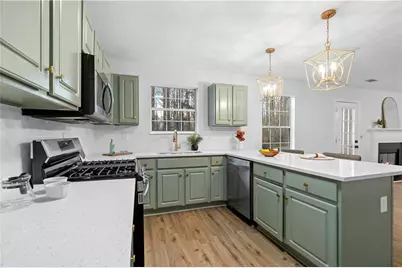 5418 Silver Springs Drive, Sugar Hill, GA 30518 - Photo 13