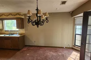 7847 Sugarland Dr, Jonesboro, GA 30236 - Photo 13