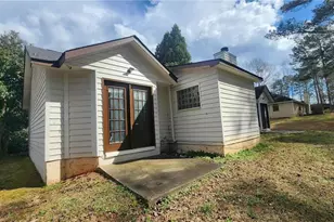 7847 Sugarland Dr, Jonesboro, GA 30236 - Photo 5