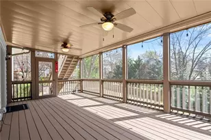 290 Wilde Green Dr, Roswell, GA 30075 - Photo 47