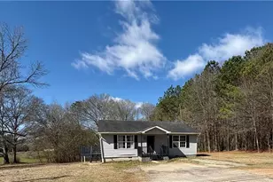 571 Ishman Ballard Rd, Newnan, GA 30263 - Photo 1