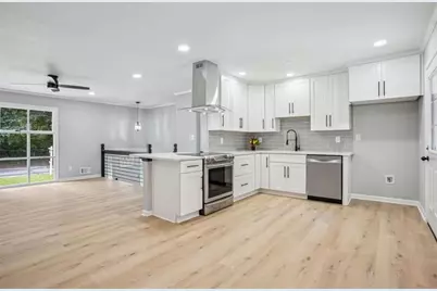 1349 Heather Circle, Riverdale, GA 30296 - Photo 7