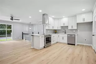 1349 Heather Cir, Riverdale, GA 30296 - Photo 7