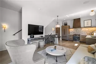 2053 Manchester St NE, Atlanta, GA 30324 - Photo 13