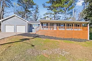 1916 Spencer Oaks Ln, Lithonia, GA 30058 - Photo 1