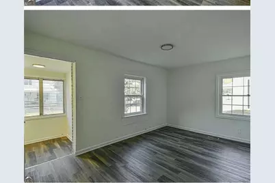 24 E Main Street, Gainesville, GA 30501 - Photo 11