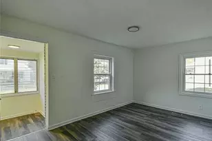 24 E Main St, Gainesville, GA 30501 - Photo 11