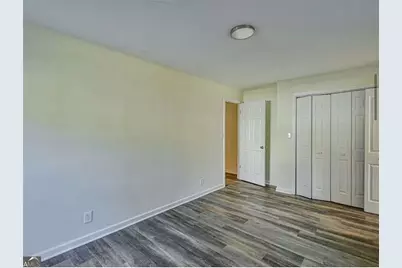 24 E Main Street, Gainesville, GA 30501 - Photo 7