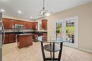 1147 Silvergate Ln S, Mableton, GA 30126 - Photo 9