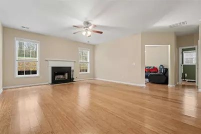 1147 Silvergate Lane S, Mableton, GA 30126 - Photo 5