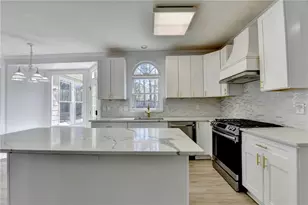 2779 Lake Forest Trail, Lawrenceville, GA 30043 - Photo 15