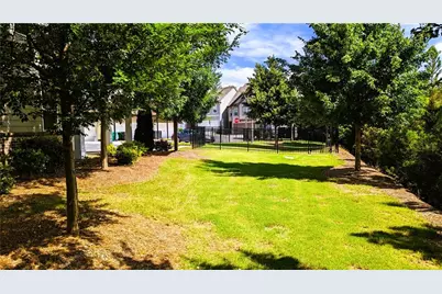 301 Hayden Circle, Woodstock, GA 30189 - Photo 17