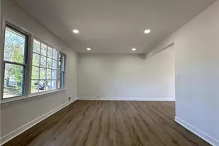 2972 Pathview Ln, Marietta, GA 30062 - Photo 3