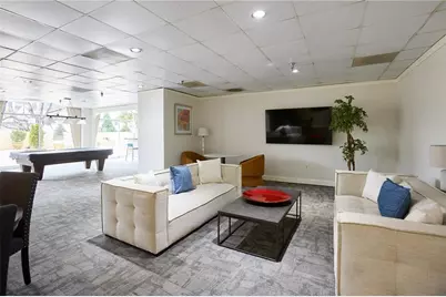 2479 Peachtree Road NE #611, Atlanta, GA 30305 - Photo 13