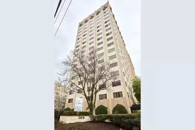 2479 Peachtree Road NE #611, Atlanta, GA 30305 - Photo 3